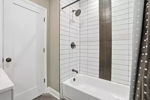 1320 Delaware St, Gary, IN 46407 - Photo 16