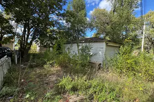 4317 Harrison St, Gary, IN 46408 - Photo 4