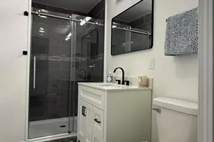 6639 New Hampshire Ave, Hammond, IN 46323 - Photo 16