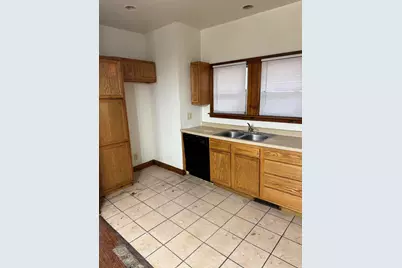 346 Richard Gordon Hatcher Boulevard, Gary, IN 46404 - Photo 6