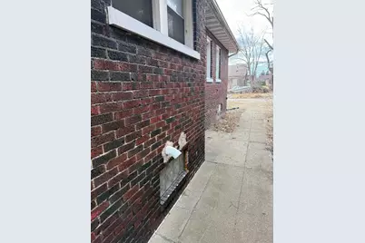 346 Richard Gordon Hatcher Boulevard, Gary, IN 46404 - Photo 2