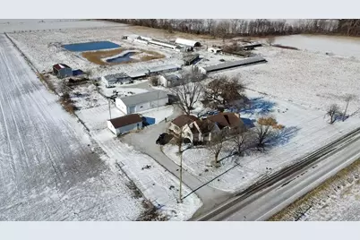 9844 N US Highway 231, Demotte, IN 46310 - Photo 2