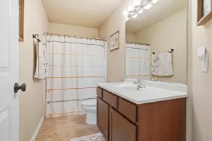 17112 Paul Revere Pkwy, Lowell, IN 46356 - Photo 36