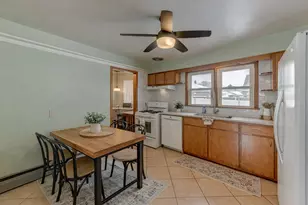 9046 Kleinman Rd, Highland, IN 46322 - Photo 6