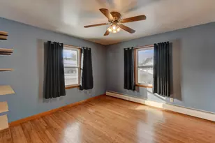 9046 Kleinman Rd, Highland, IN 46322 - Photo 14