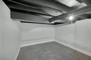 4200 Monroe St, Gary, IN 46408 - Photo 22