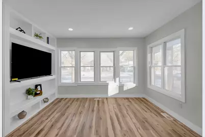 4200 Monroe Street, Gary, IN 46408 - Photo 4