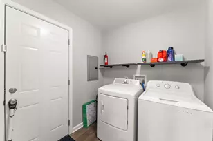 711 Juniper Rd, Valparaiso, IN 46385 - Photo 14