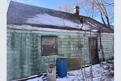 3762 W 20th Place, Gary, IN 46404 - Photo 4