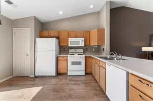 4401 W 73rd Ct, Merrillville, IN 46410 - Photo 18