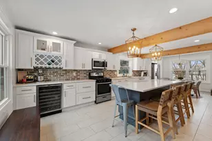 1011 Woodland Ct, Crown Point, IN 46307 - Photo 8