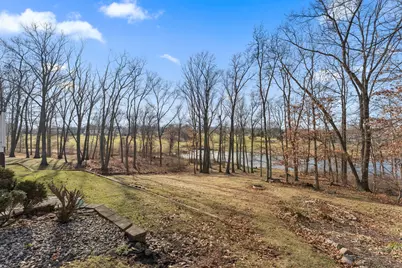 1011 Woodland Court, Crown Point, IN 46307 - Photo 4