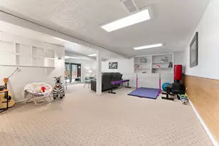 1011 Woodland Ct, Crown Point, IN 46307 - Photo 26