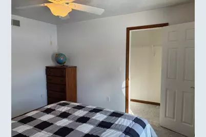 401 S Sutton Avenue, Kouts, IN 46347 - Photo 26