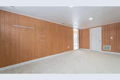 726 Fremont Road, Valparaiso, IN 46385 - Photo 16