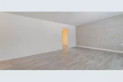 726 Fremont Road, Valparaiso, IN 46385 - Photo 4