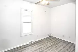 1717 Crocker St, Chesterton, IN 46304 - Photo 12