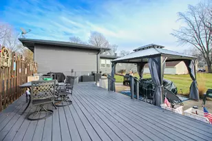 6912 Colorado St, Merrillville, IN 46410 - Photo 36