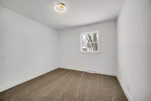 2792 Irving St, Portage, IN 46368 - Photo 16