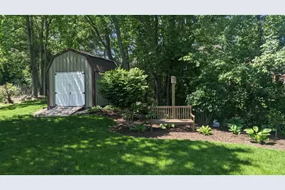 1356 Byfield Parkway, Valparaiso, IN 46385 - Photo 32