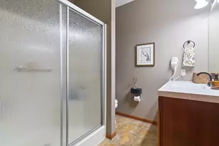 1356 Byfield Pkwy, Valparaiso, IN 46385 - Photo 20