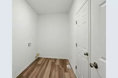 6567 E 104th Avenue, Crown Point, IN 46307 - Photo 10