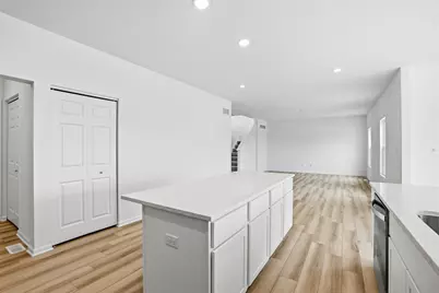 6587 E 104th Avenue, Crown Point, IN 46307 - Photo 12