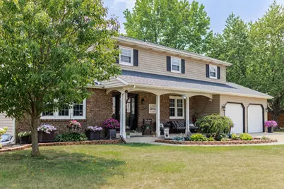 1521 W 4th Street, Hobart, IN 46342 - Photo 2