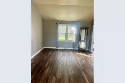 1521 W 4th Street, Hobart, IN 46342 - Photo 6