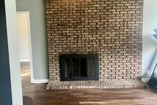 1521 W 4th St, Hobart, IN 46342 - Photo 8