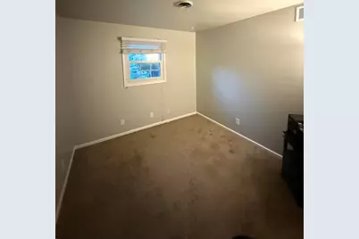 1521 W 4th Street, Hobart, IN 46342 - Photo 34