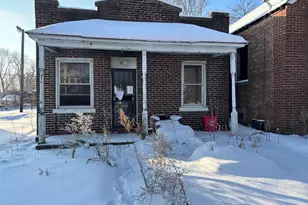 1665 W 12th Ave, Gary, IN 46404 - Photo 1