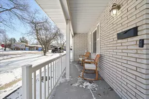 741 Pettibone St, Crown Point, IN 46307 - Photo 34