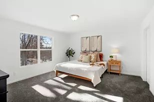 10395 California St, Crown Point, IN 46307 - Photo 14