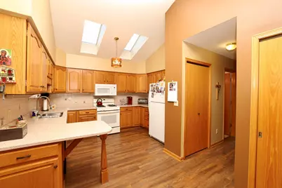 322 Valley Court, Lowell, IN 46356 - Photo 10