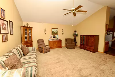 322 Valley Court, Lowell, IN 46356 - Photo 6