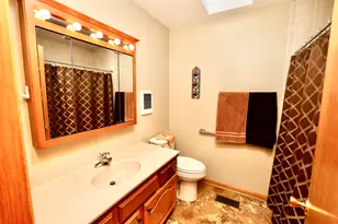 322 Valley Ct, Lowell, IN 46356 - Photo 16