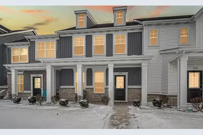 1023 E 117th Lane, Crown Point, IN 46307 - Photo 2