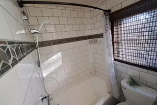 8400 Forest Ave, Gary, IN 46403 - Photo 12