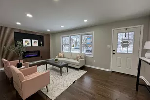 1608 Tulip Ln, Munster, IN 46321 - Photo 6