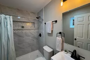 1608 Tulip Ln, Munster, IN 46321 - Photo 16