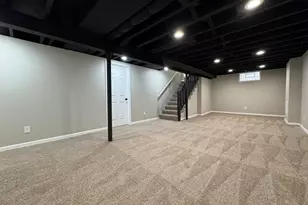 1608 Tulip Ln, Munster, IN 46321 - Photo 22