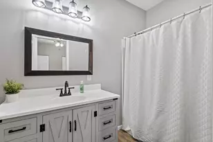 8831 W 1225 N, Demotte, IN 46310 - Photo 22