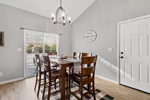 8831 W 1225 N, Demotte, IN 46310 - Photo 10