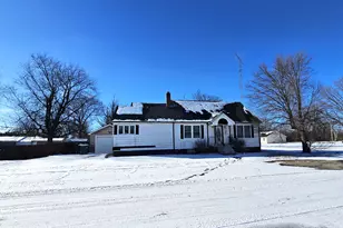 408 Hancock Ave, North Judson, IN 46366 - Photo 1