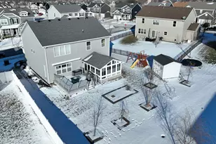 2400 Dowling St, Valparaiso, IN 46385 - Photo 4