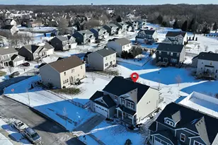 2400 Dowling St, Valparaiso, IN 46385 - Photo 2