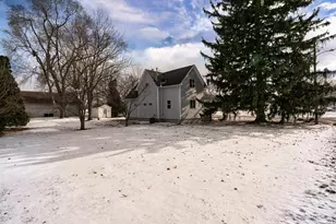 105 S Kimball St, Kouts, IN 46347 - Photo 26