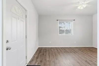 105 S Kimball Street, Kouts, IN 46347 - Photo 12