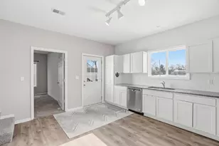 105 S Kimball St, Kouts, IN 46347 - Photo 4